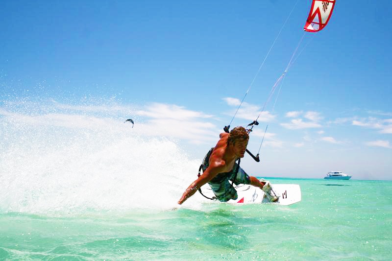 4 Reasons why you should try Extreme Sports